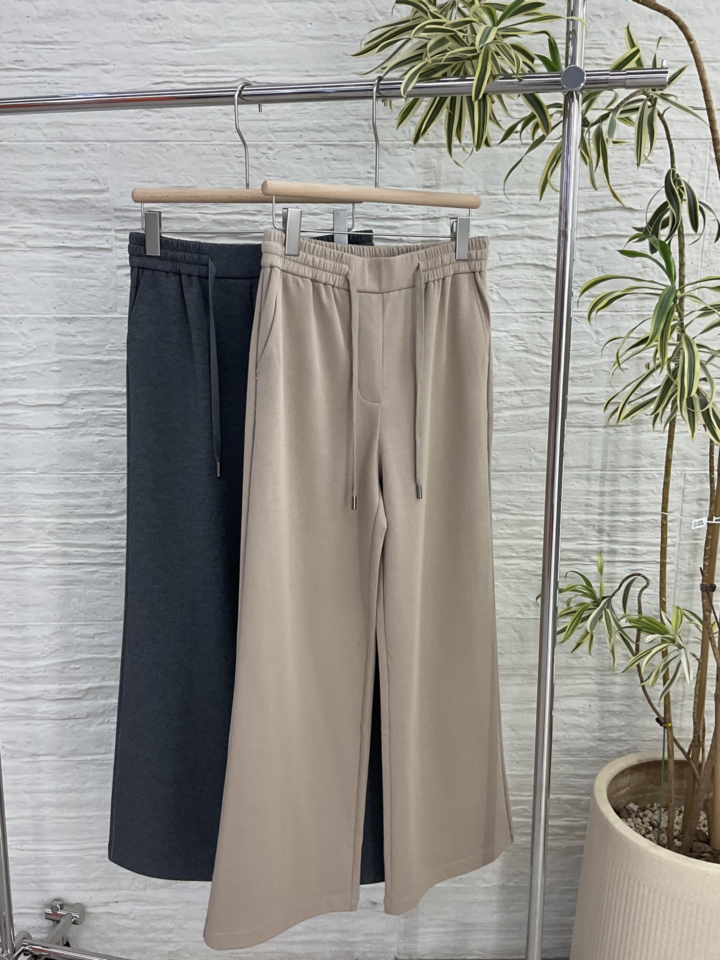 Women's Casual Straight-Leg Pants with Drawstring - Khaki & Charcoal Grey 4 i1755952116262 5672 0 2