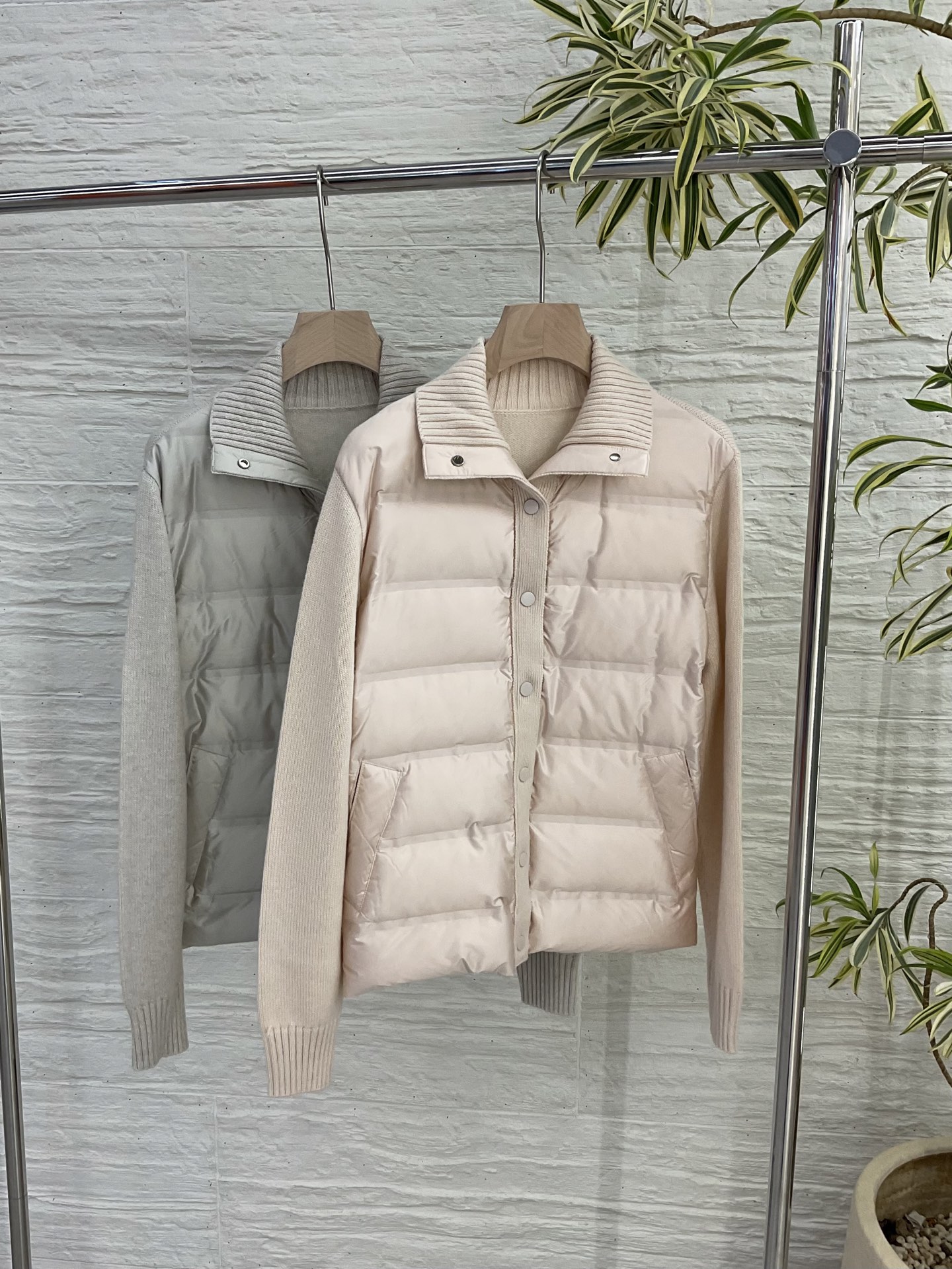 Women's Gold Thread Lapel Goose Down Jacket - New 2025 Collection 3 i1755953360877 3311 0 1
