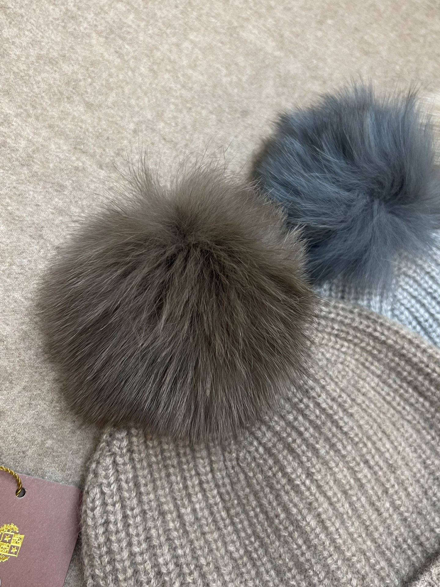 Cashmere Beanie Hat with Fur Pom Pom - Warm & Cozy Winter Hat 7 i1756445807759 1605 0 5