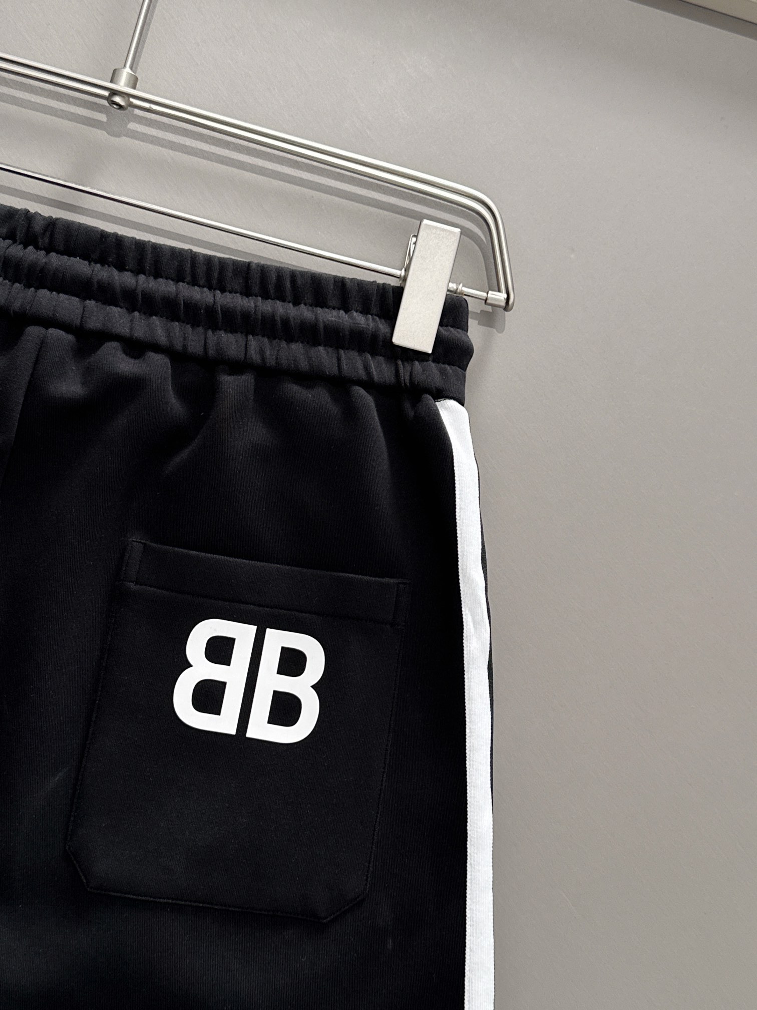 Balenciaga 25SS Space Cotton Layered Casual Shorts - Ultimate Comfort 7 i1716644976 4138 5