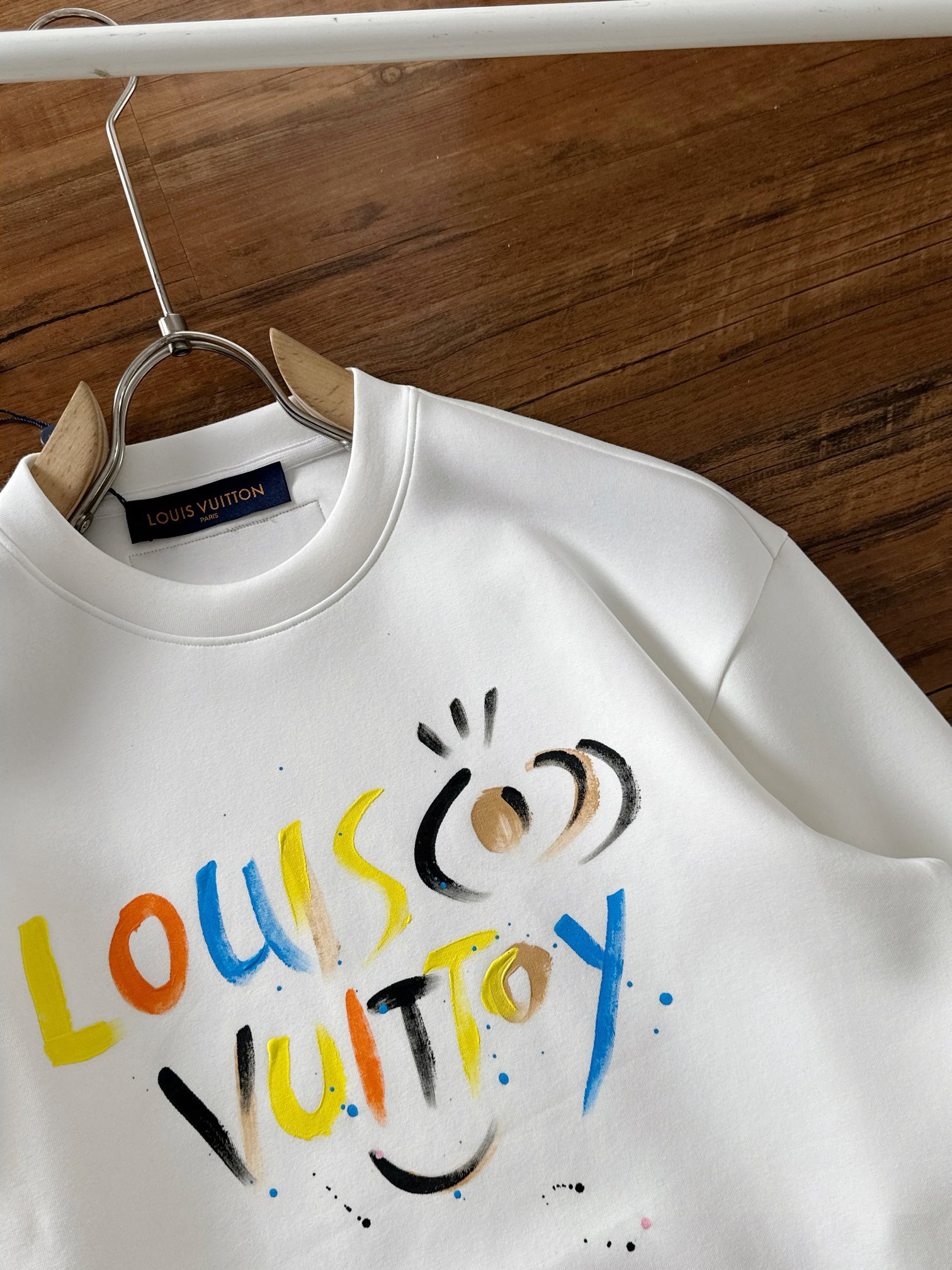  LV 2025最新款太空棉涂鸦卫衣，独家发售！原版复刻，独家设计，超强工艺！极其奢华！版型超赞！🌟
尺