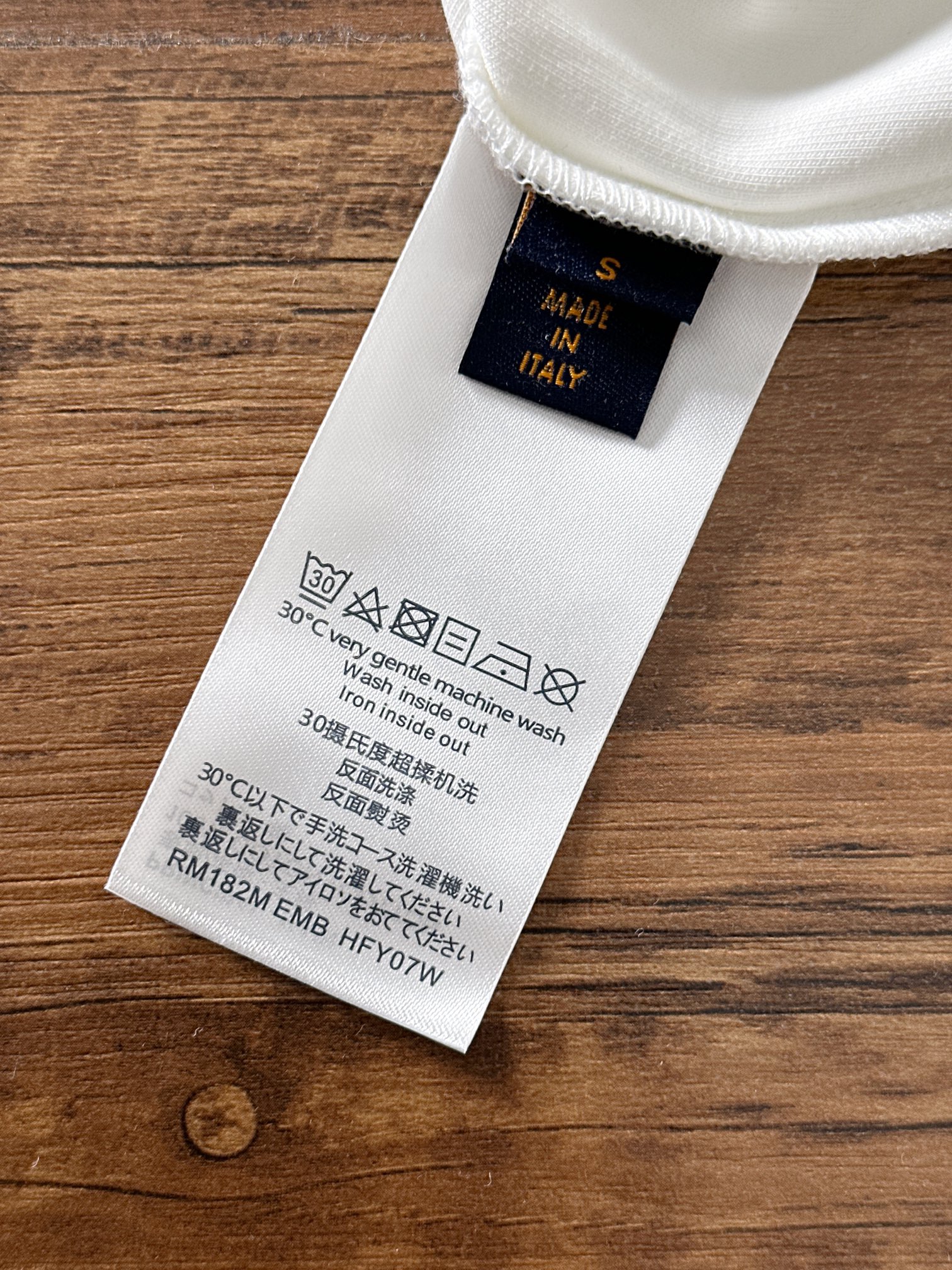  LV 2025最新款太空棉涂鸦卫衣，独家发售！原版复刻，独家设计，超强工艺！极其奢华！版型超赞！🌟
尺