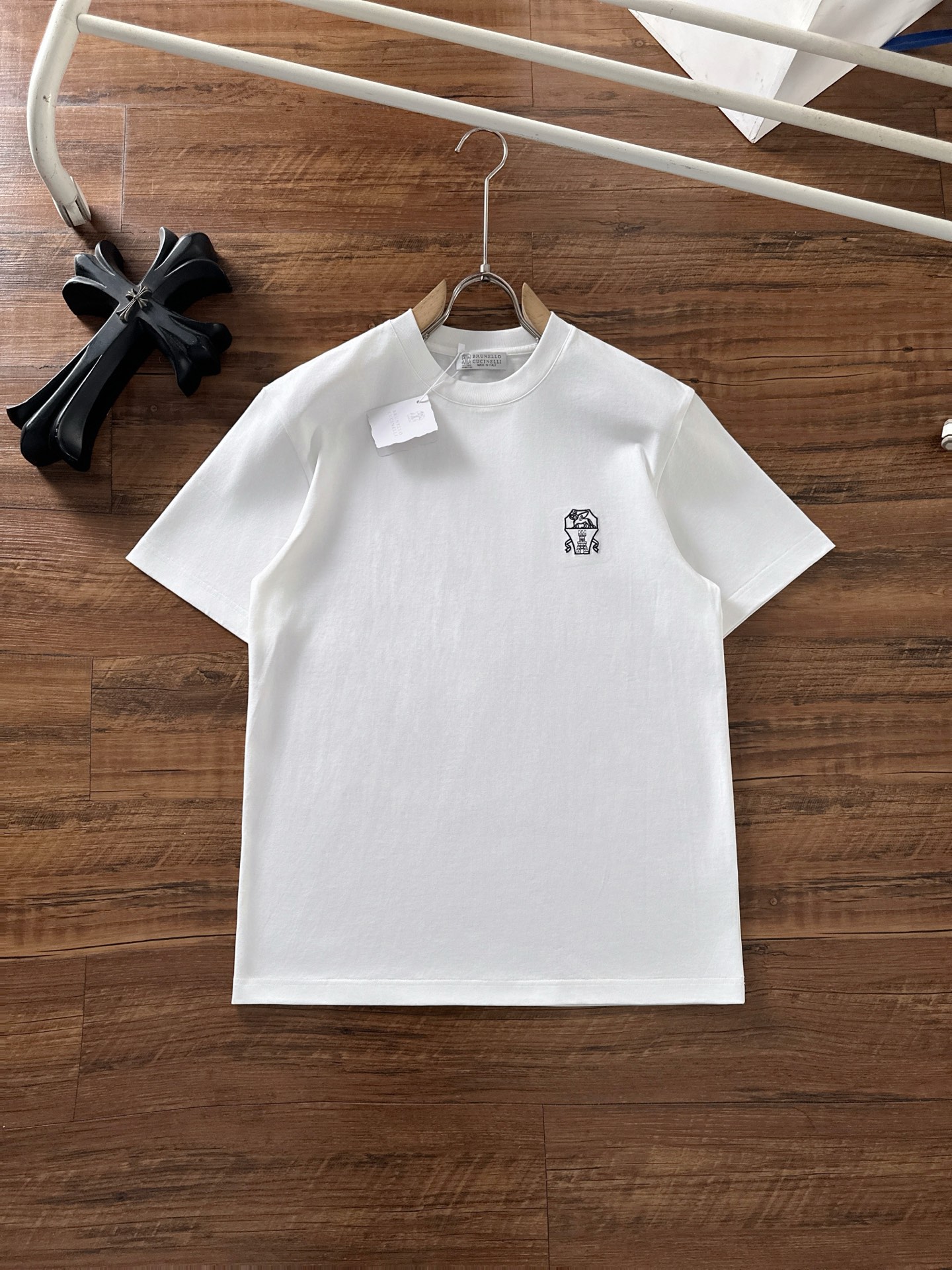 NO:475958,BC 2025 Early Spring Latest short-sleeved T-shirt, original logo Customized fabric, soft feel, comfortable to wear, fine workmanship. The upper body effect is invincible and handsome, size S-2xl, T-shirt,tees, t-shirt,alexander wang19860909BC 2025早春 最新款短袖T恤,原标 定制面料,手感柔软,穿着舒适,做工精细.上身效果无敌帅气, 码数 S-2xl,,T-shirt,tees，t-shirt,alexander wang,Men's clothing