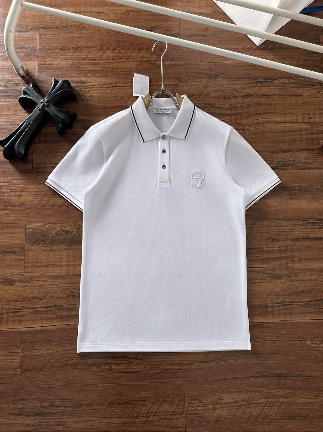 NO:475977,BC 2025 spring and summer new polo collar short-sleeved series. Selected top-grade mercerized bead floor cotton fabrics, complete with three standards!  Fashionable brand elements logo design, the upper body style is excellent, the fabric is delicate, comfortable and breathable, and it is super good-looking and must-have for fashionable men!  Size M-3XL, T-shirt,alexander wang19860909BC 2025春夏新款polo领短袖系列.精选顶级丝光珠地棉面料,三标齐全！时尚大牌元素logo工艺设计,上身版型超赞,面料细腻舒适透气,随意搭配都超级好看时尚型男必备款哦！尺码M-3XL,,T-shirt,alexander wang,Men's clothing