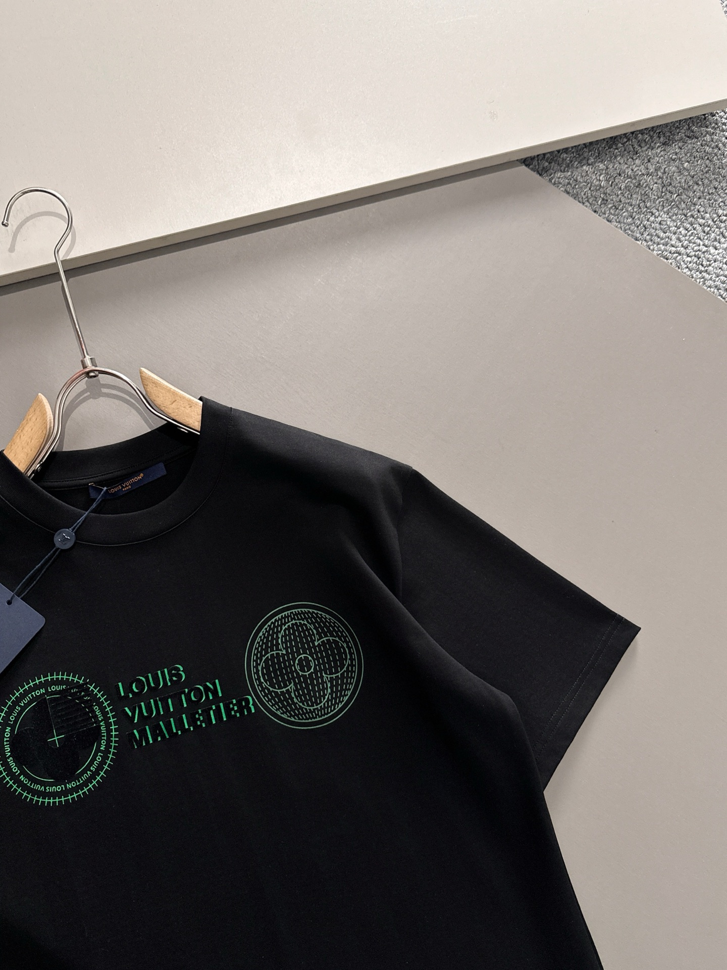 LV  T恤服装,lv,男 3