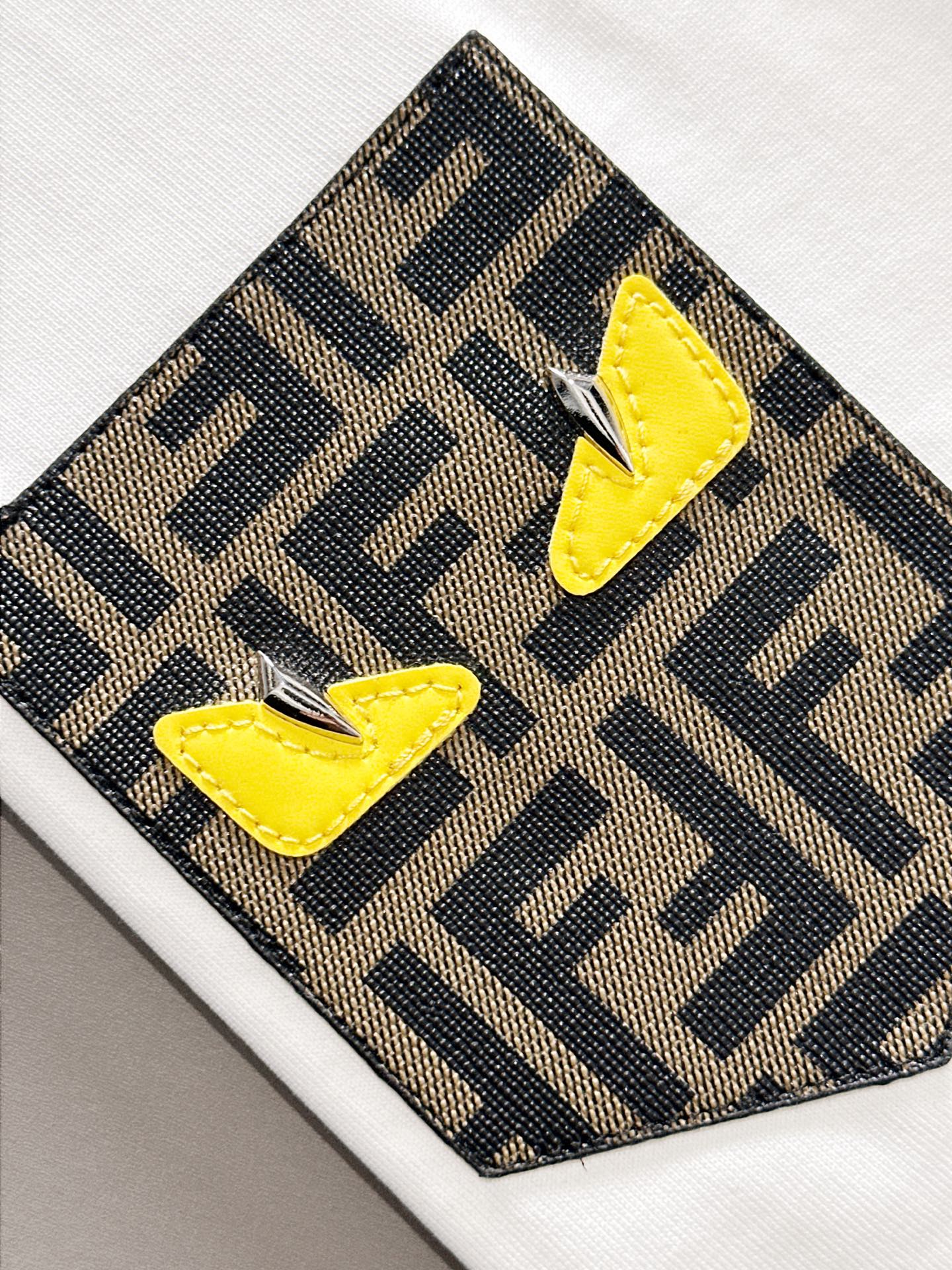 FENDI T恤服装,男,fendi 6 FENDI T恤服装,男,fendi 6