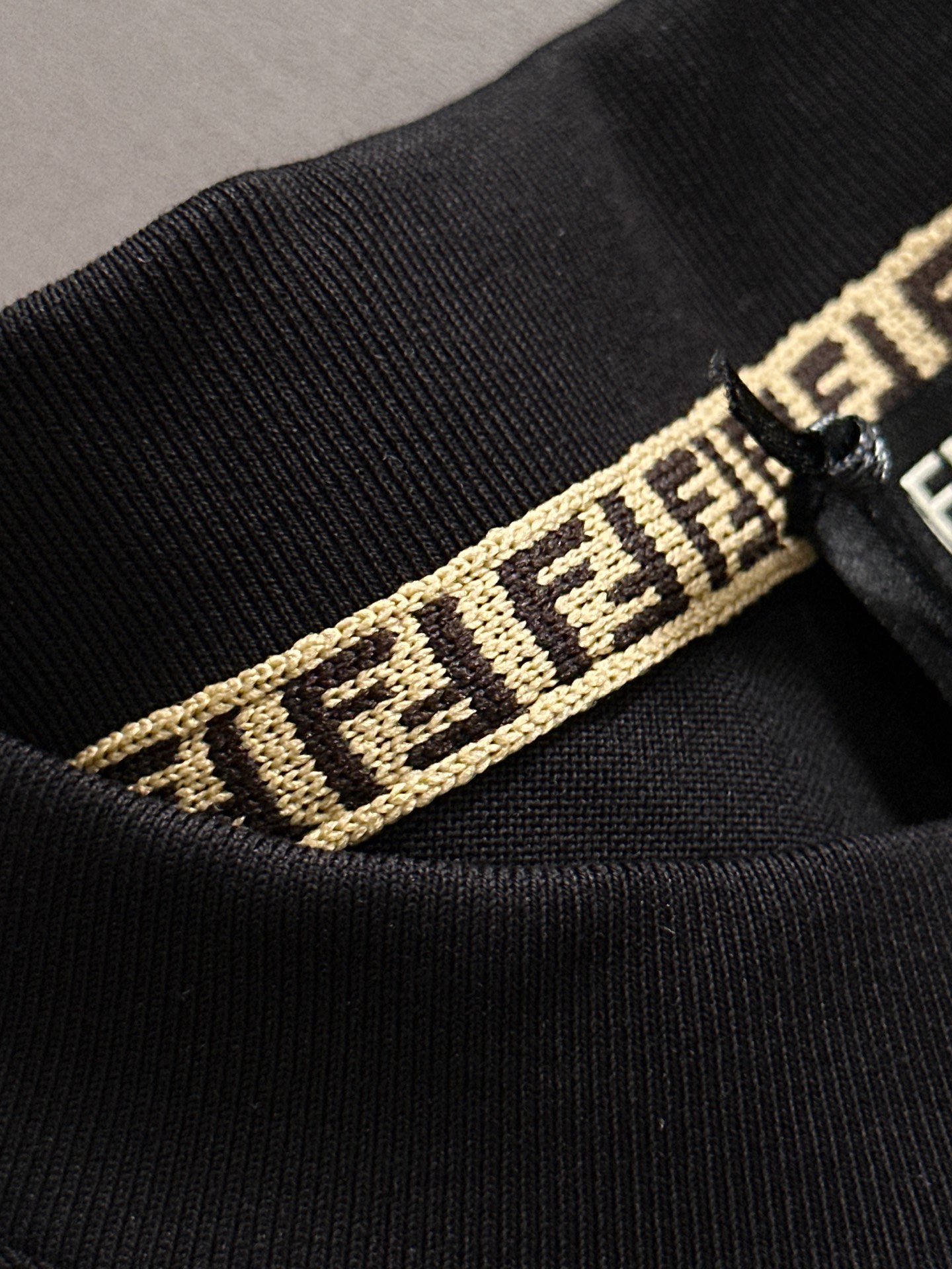 FENDI  T恤服装,男,fendi 6