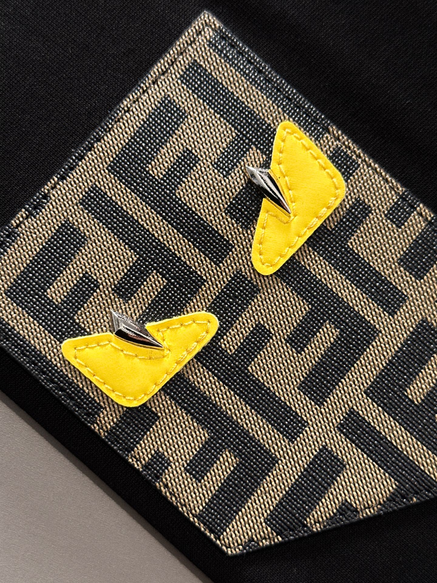 FENDI  T恤服装,男,fendi 7