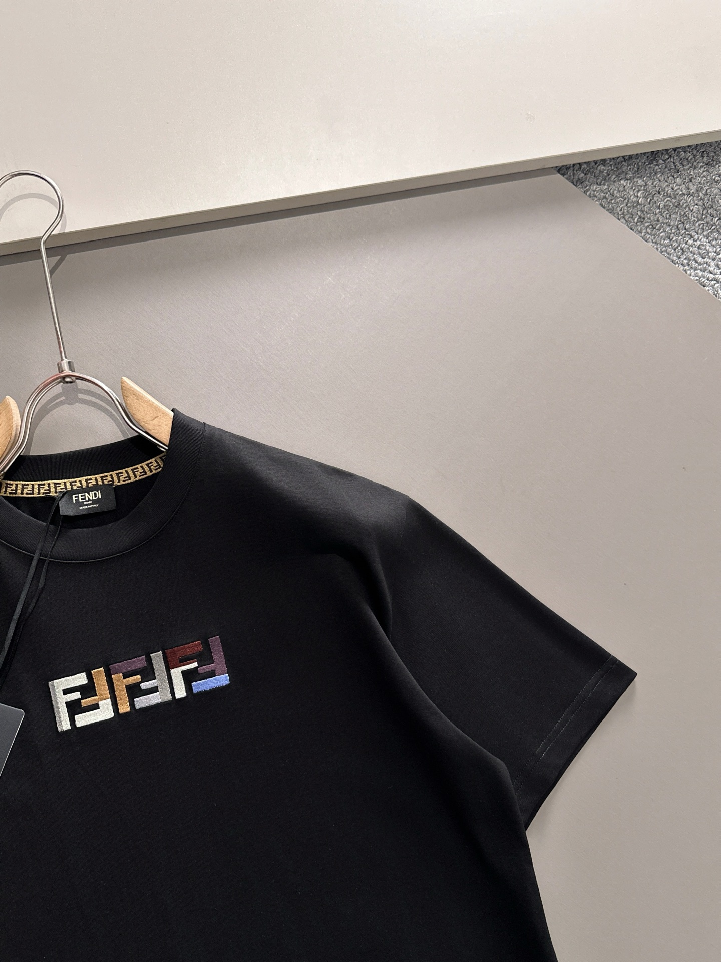 FENDI  T恤服装,男,fendi 3