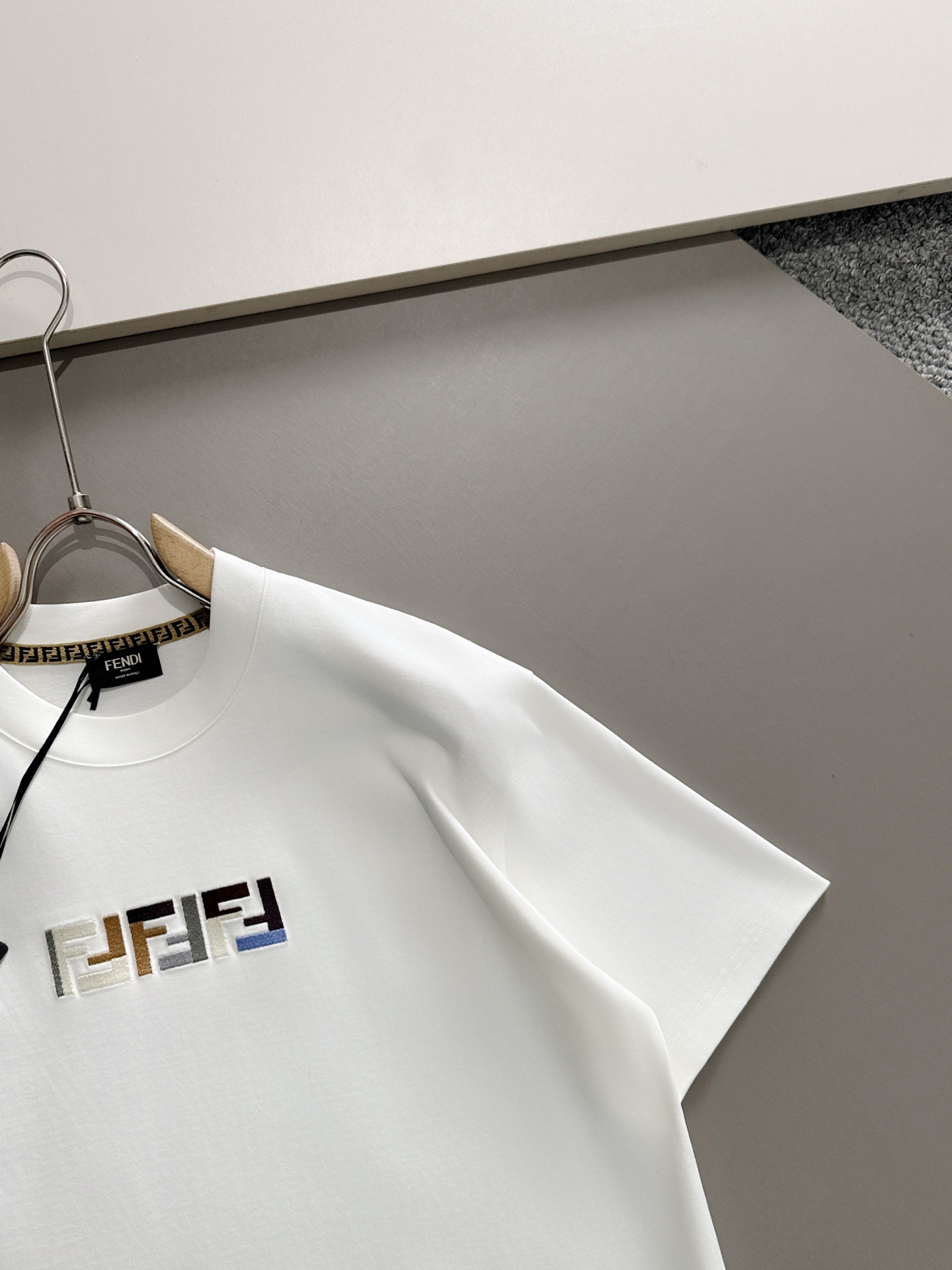 FENDI  T恤服装,男,fendi 3