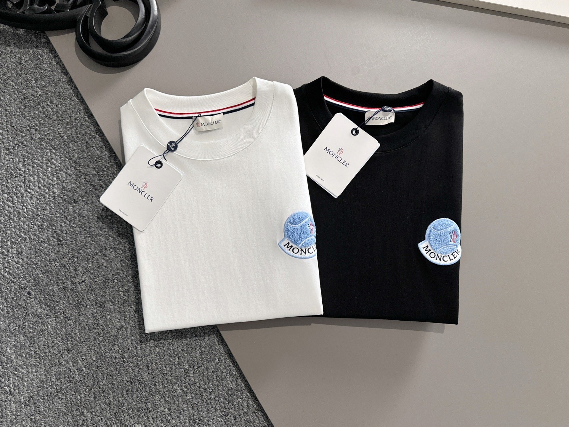 MONCRER  T恤服装,男 2