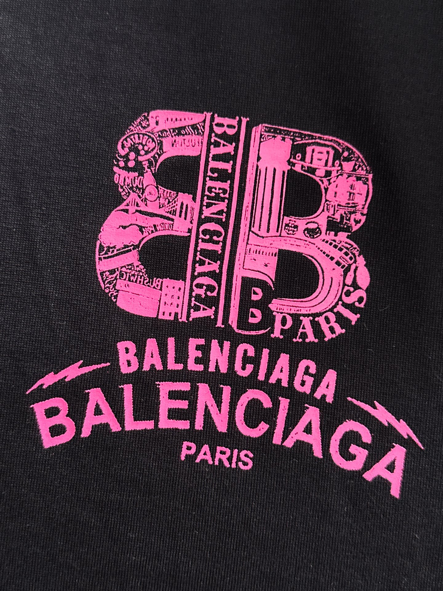  巴黎世家 2025春夏新款男女同款👫短袖T恤，！定制专属纯棉面料，定制原版工艺螺纹，胸前重工字母log