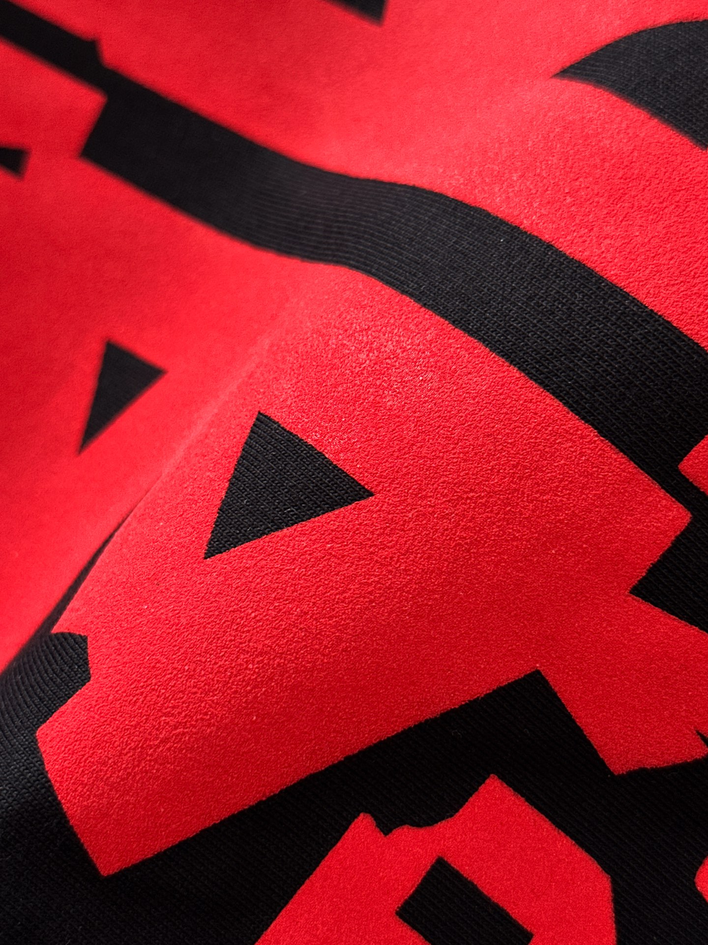  巴黎世家 2025春夏新款男女同款👫短袖T恤，！定制专属纯棉面料，定制原版工艺螺纹，胸前重工字母log