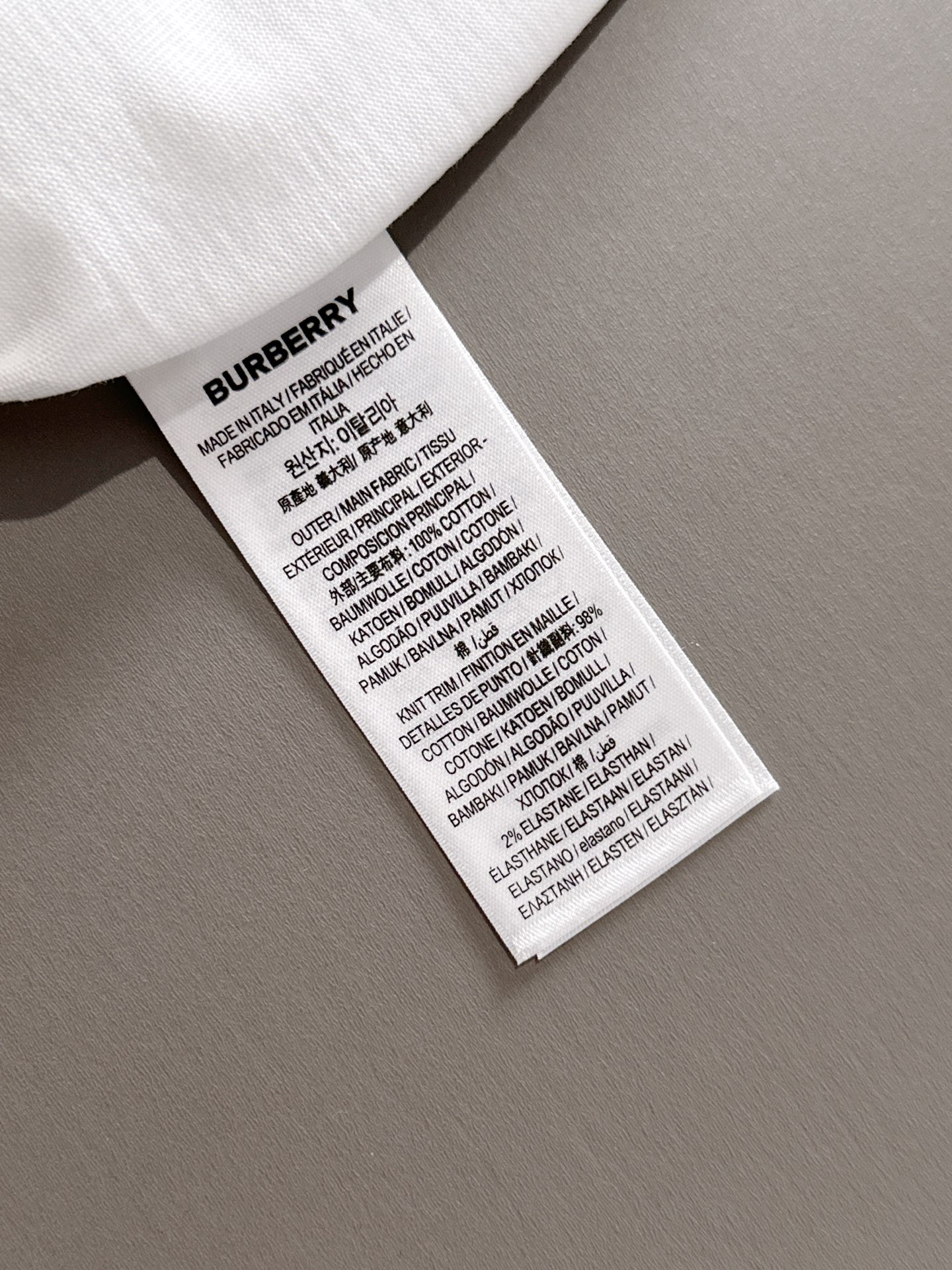  巴宝莉 2025春夏新款男女同款👫短袖T恤，！定制专属纯棉面料，定制原版工艺螺纹，胸前重工字母logo