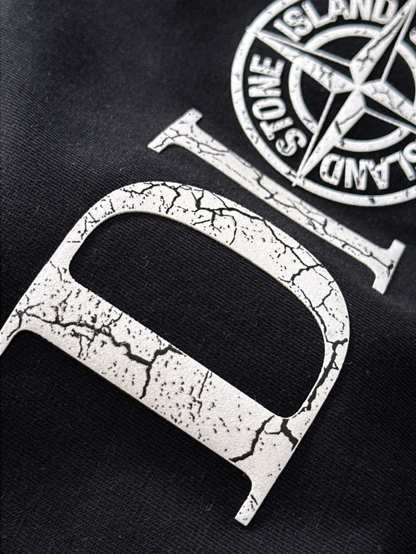  迪奥 2025春夏新款男女同款👫短袖T恤，！定制专属纯棉面料，定制原版工艺螺纹，胸前重工字母logo工