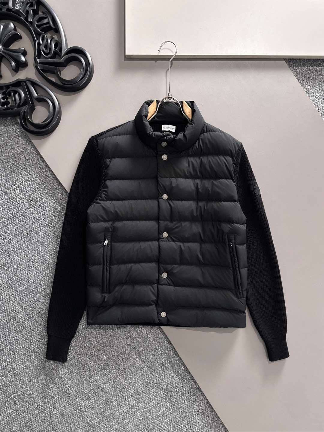 Moncler 蒙口 2025年秋冬新款羽绒服，针织拼接羽绒服采用新国标95白鸭绒，秋冬新品内搭神器！在