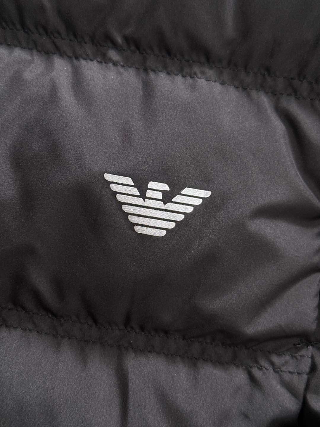 Armani 阿玛尼 2025秋冬专柜同步新品发布，最新款立领羽绒服出货，全部原版购入，无论面料和辅料，