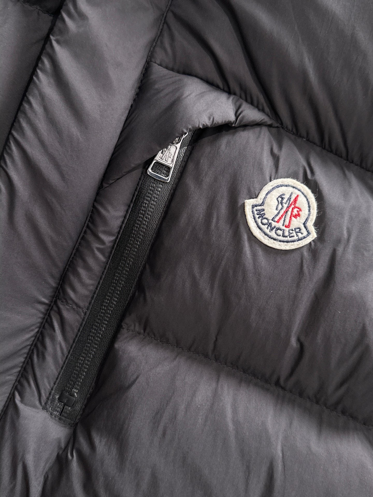 Moncler 蒙口羽绒 NEW# 2025 FW秋冬新款# 🔥爆款出货#Mon饱满羽绒马甲# 定制级别
