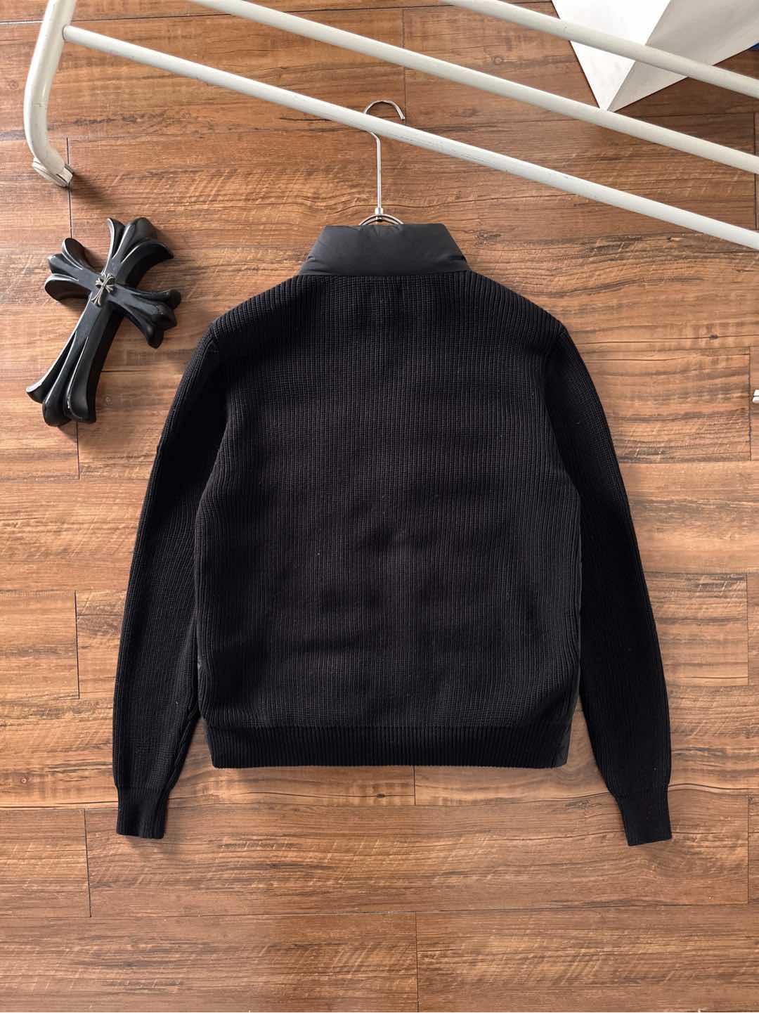 Moncler 蒙口 2025年秋冬新款羽绒服，针织拼接羽绒服采用新国标95白鸭绒，秋冬新品内搭神器！在