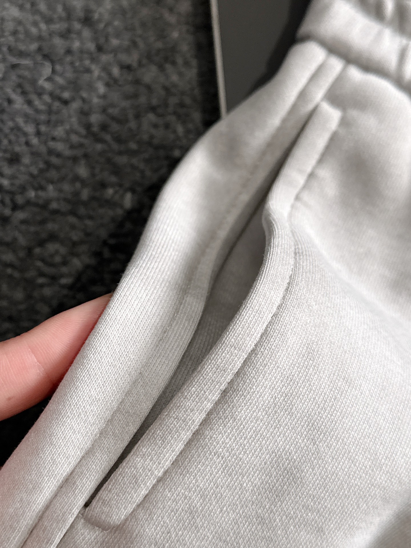 BAL 2026春季新品休闲裤，经典款百看不厌，裤身工艺设计，进口客供辅料、面料定制，每个细节做到极致，