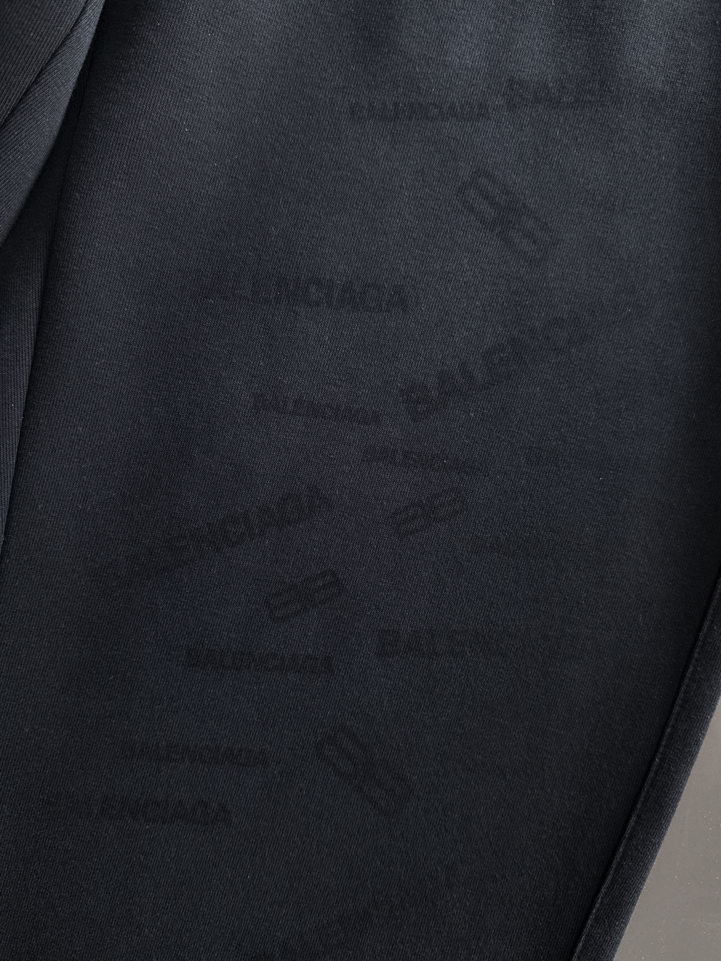 BAL 2026春季新品休闲裤，经典款百看不厌，裤身工艺设计，进口客供辅料、面料定制，每个细节做到极致，