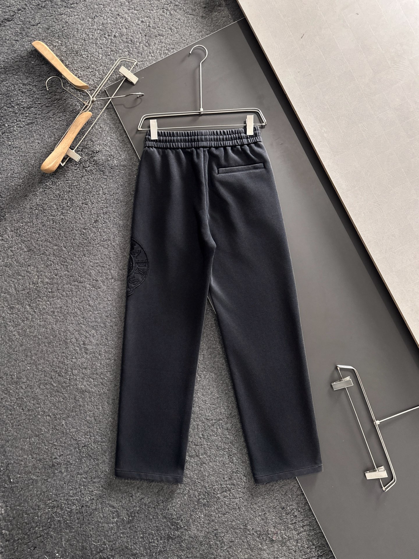 CH 2026春季新品休闲裤，经典款百看不厌，裤身工艺设计，进口客供辅料、面料定制，每个细节做到极致，原