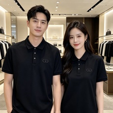 Dior 迪奥 2026ss春夏新款首发专柜最新POLO衫 高端订制 设计前卫时尚!品牌logo重工艺设 Dior 迪奥 2026ss春夏新款首发专柜最新POLO衫 高端订制 设计前卫时尚!品牌logo重工艺设