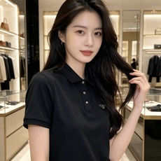Prada 普拉达 2026ss春夏新款首发专柜最新POLO衫 高端订制 设计前卫时尚!品牌logo重工 Prada 普拉达 2026ss春夏新款首发专柜最新POLO衫 高端订制 设计前卫时尚!品牌logo重工