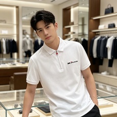 kiton 2026ss夏季新款 logo男士翻领Polo衫!经典商务男款,高端男装的天花板级别的商务男 kiton 2026ss夏季新款 logo男士翻领Polo衫!经典商务男款,高端男装的天花板级别的商务男