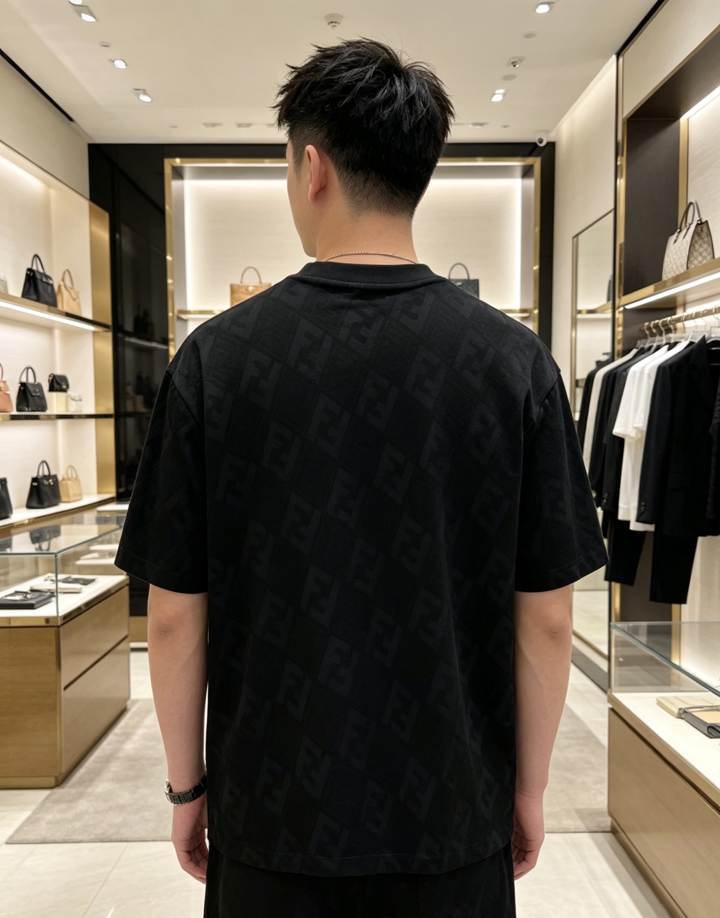 775569