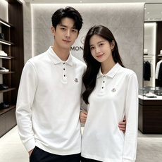 Moncler 2026秋冬蒙口长袖Polo衫 重磅珠地面料,挺括不粘身,春秋单穿、冬季内搭羽绒服都合适 经典翻领+三粒 Moncler 2026秋冬蒙口长袖Polo衫 重磅珠地面料,挺括不粘身,春秋单穿、冬季内搭羽绒服都合适 经典翻领+三粒