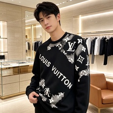 Louis Vuitton 路易威登 lv2026秋冬新款水墨晕染满印老花圆领卫衣 原版五金辅料完整复刻,高品质空气层面 Louis Vuitton 路易威登 lv2026秋冬新款水墨晕染满印老花圆领卫衣 原版五金辅料完整复刻,高品质空气层面