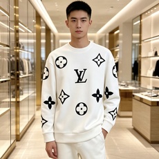 Louis Vuitton 路易威登 lv2026秋冬新款水墨晕染满印老花圆领卫衣 原版五金辅料完整复刻,高品质空气层面 Louis Vuitton 路易威登 lv2026秋冬新款水墨晕染满印老花圆领卫衣 原版五金辅料完整复刻,高品质空气层面