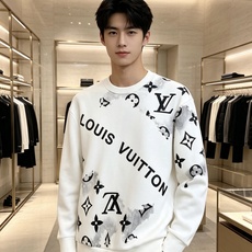 Louis Vuitton 路易威登 lv2026秋冬新款水墨晕染满印老花圆领卫衣 原版五金辅料完整复刻,高品质空气层面 Louis Vuitton 路易威登 lv2026秋冬新款水墨晕染满印老花圆领卫衣 原版五金辅料完整复刻,高品质空气层面