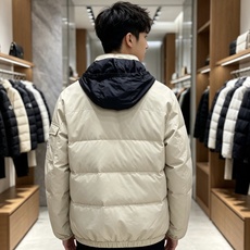MONCLER|盟可睐 蒙口2026秋冬连帽羽绒服, 全套原版定制五金,拉链、袖标细节还原到位 防风抗皱功能性面料,撞色 MONCLER|盟可睐 蒙口2026秋冬连帽羽绒服, 全套原版定制五金,拉链、袖标细节还原到位 防风抗皱功能性面料,撞色