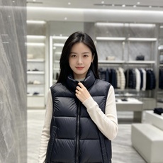 Moncler|盟可睐 蒙口 2026秋冬新款重磅上新羽绒服 甄选90新国标白鸭绒,蓬松轻盈,锁温性能优越 配备全套原版 Moncler|盟可睐 蒙口 2026秋冬新款重磅上新羽绒服 甄选90新国标白鸭绒,蓬松轻盈,锁温性能优越 配备全套原版