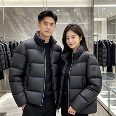 Moncler 蒙口 2026秋冬新款立领羽绒服 甄选95高品质白鸭绒填充,蓬松度拉满,轻软上身毫无负重感 极简立领双拉 Moncler 蒙口 2026秋冬新款立领羽绒服 甄选95高品质白鸭绒填充,蓬松度拉满,轻软上身毫无负重感 极简立领双拉
