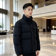 Moncler 蒙口 2026秋冬新款灯芯绒立领羽绒服,90新国标白鸭绒 全套原版定制五金,纽扣、袖标细节高度还原 复古 Moncler 蒙口 2026秋冬新款灯芯绒立领羽绒服,90新国标白鸭绒 全套原版定制五金,纽扣、袖标细节高度还原 复古