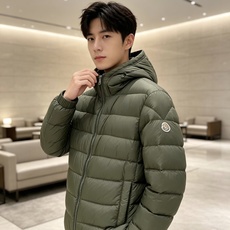 MONCLER|盟可睐 蒙口2026秋冬轻薄连帽羽绒服,90新国标白鸭绒 全套原版五金拉链,袖标细节精准还原 高品质羽绒 MONCLER|盟可睐 蒙口2026秋冬轻薄连帽羽绒服,90新国标白鸭绒 全套原版五金拉链,袖标细节精准还原 高品质羽绒
