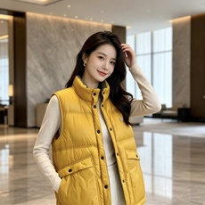 Moncler|盟可睐 2026秋冬新款蒙口 90新国标白鸭绒填充 原版五金配件,纽扣刺绣细节高度还原 立领羽绒马甲,双 Moncler|盟可睐 2026秋冬新款蒙口 90新国标白鸭绒填充 原版五金配件,纽扣刺绣细节高度还原 立领羽绒马甲,双
