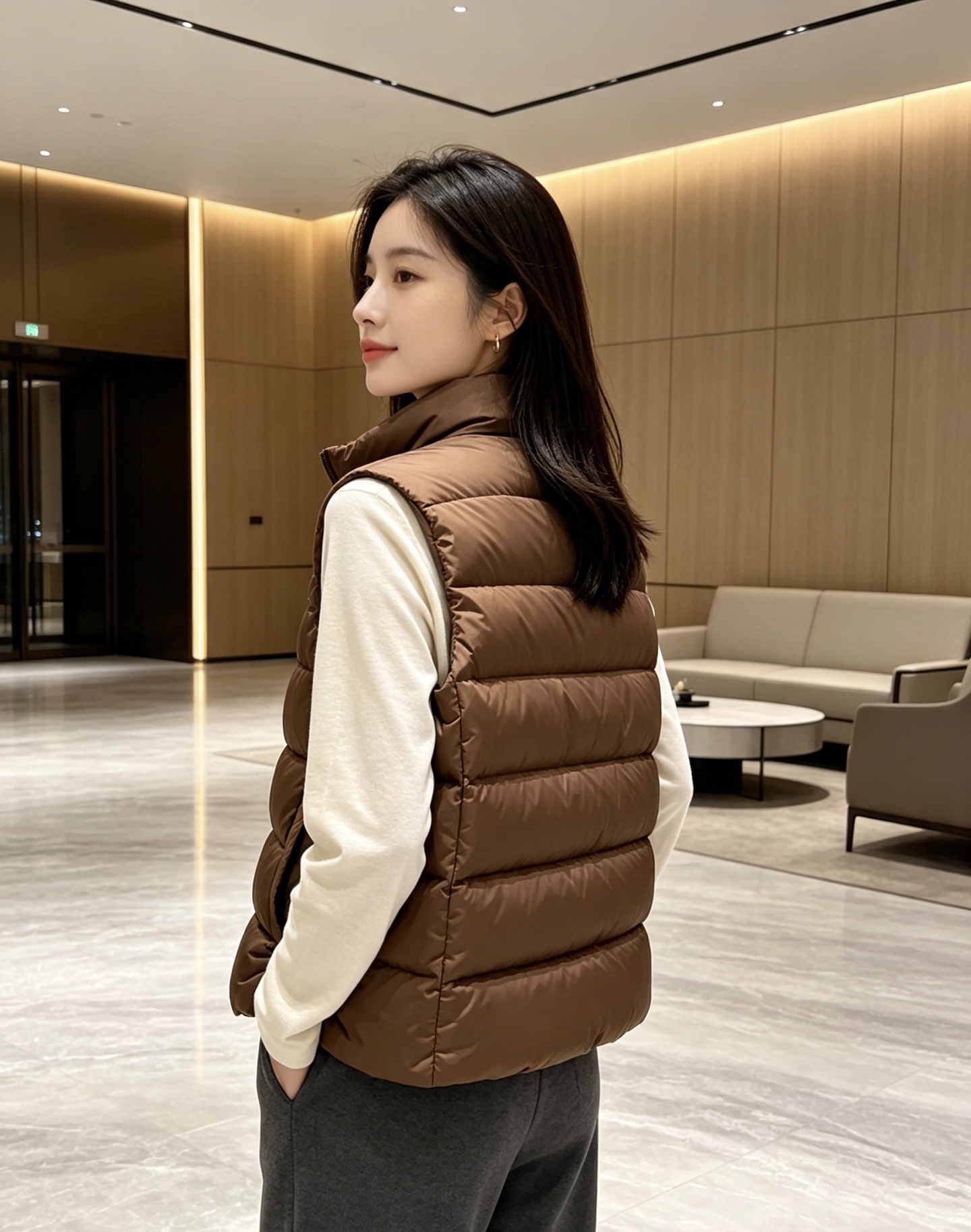 Prada 普拉达2026秋冬专柜同步新品发布,最新款羽绒马甲出货,全部原版购入,今年最新色,无论面料和辅料,真正做到了 Prada 普拉达2026秋冬专柜同步新品发布,最新款羽绒马甲出货,全部原版购入,今年最新色,无论面料和辅料,真正做到了
