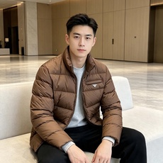 Prada 普拉达2026秋冬专柜同步新品发布,最新款羽绒服出货,全部原版购入,今年最新色,无论面料和辅料,真正做到了1 Prada 普拉达2026秋冬专柜同步新品发布,最新款羽绒服出货,全部原版购入,今年最新色,无论面料和辅料,真正做到了1