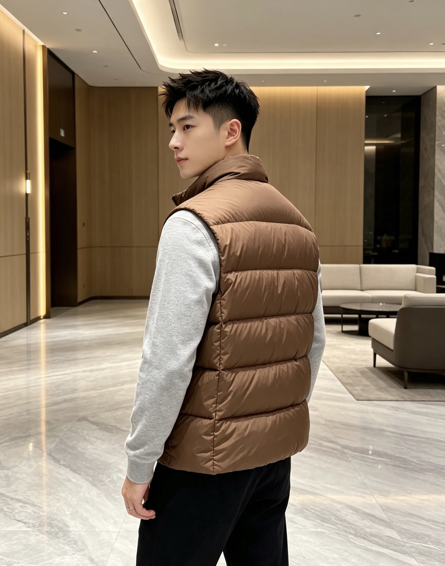 Prada 普拉达2026秋冬专柜同步新品发布，最新款羽绒服出货，全部原版购入，今年最新色，无论面料和辅料，真正做到了1