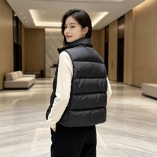 Prada 普拉达2026秋冬专柜同步新品发布,最新款羽绒服出货,全部原版购入,今年最新色,无论面料和辅料,真正做到了1 Prada 普拉达2026秋冬专柜同步新品发布,最新款羽绒服出货,全部原版购入,今年最新色,无论面料和辅料,真正做到了1