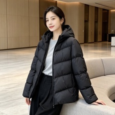 Moncler Forez蒙口2026男士连帽短款羽绒夹克外套.(连帽可脱卸.可变立领夹克)特级鹅绒填充,原厂替换面料➕ Moncler Forez蒙口2026男士连帽短款羽绒夹克外套.(连帽可脱卸.可变立领夹克)特级鹅绒填充,原厂替换面料➕
