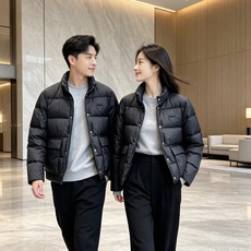Prada 普拉达2026秋冬专柜同步新品发布,最新款羽绒服出货,全部原版购入,今年最新色,无论面料和辅料,真正做到了1 Prada 普拉达2026秋冬专柜同步新品发布,最新款羽绒服出货,全部原版购入,今年最新色,无论面料和辅料,真正做到了1