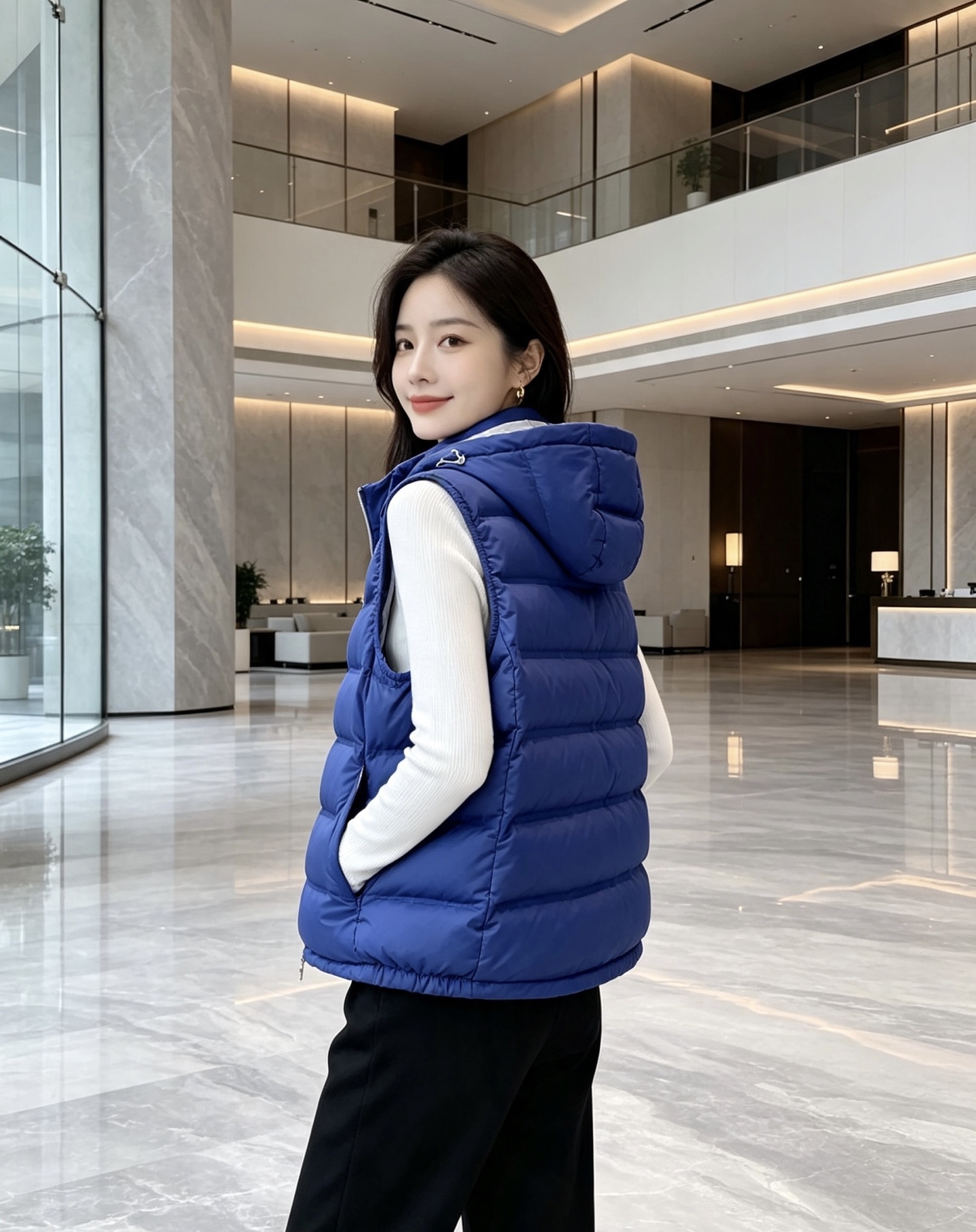26秋冬新品发布，BC新款羽绒马甲出货，帽子可完全拆卸成立领，所有面料及辅料原版开模订制，质感超强，码数：48-56