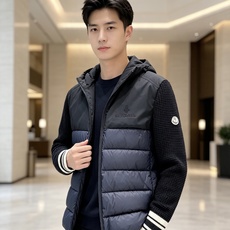 Moncler 蒙口 2026年秋冬新款羽绒服,针织连帽拼接羽绒服采用新国标95白鸭绒,秋冬新品内搭神器!在国内羽绒黑色 Moncler 蒙口 2026年秋冬新款羽绒服,针织连帽拼接羽绒服采用新国标95白鸭绒,秋冬新品内搭神器!在国内羽绒黑色