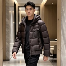 Dior 迪奥 🆕🆕🆕26年冬季最新羽绒服 立体剪裁廓形版型上身显瘦帅气!胸前小logo设计、时尚感极强。保暖拒绝臃肿! Dior 迪奥 🆕🆕🆕26年冬季最新羽绒服 立体剪裁廓形版型上身显瘦帅气!胸前小logo设计、时尚感极强。保暖拒绝臃肿!