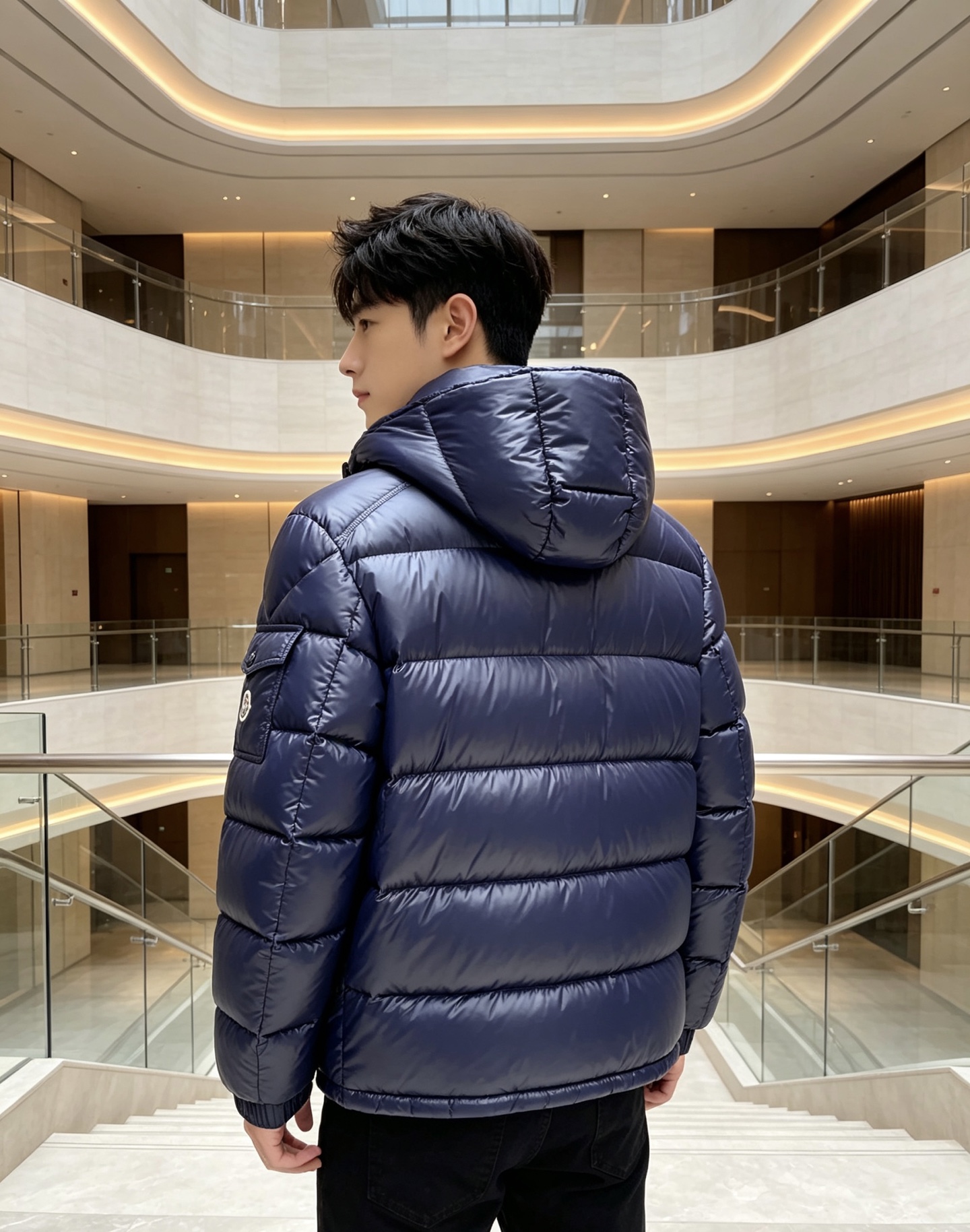 最高版本 Moncler 蒙口 2026秋冬玛雅经典连帽羽绒服 品牌常青热销玛雅基础版型 分段方格锁绒填充,轻盈蓬松,上 最高版本 Moncler 蒙口 2026秋冬玛雅经典连帽羽绒服 品牌常青热销玛雅基础版型 分段方格锁绒填充,轻盈蓬松,上